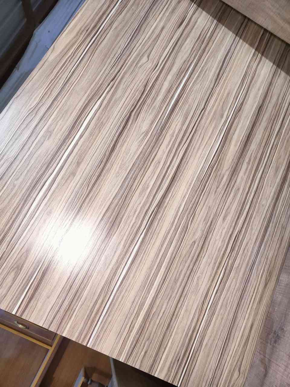 سلام عليكم عندي طبقه ان دي اف للبيع الطول366متر والعرض183 جبتها ويايه من بغداد وماحتاجيتها بعدها جديده ب90 وبيها مجال للاستفسار***********////***********
