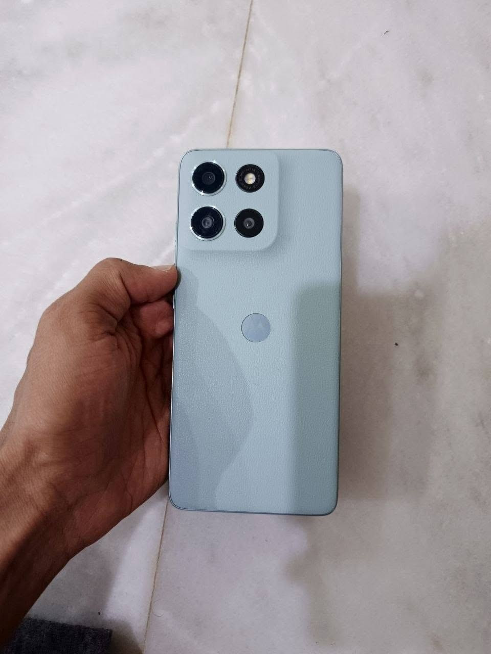 Motorola Moto G56 5G
ستيريو سبيكر✅
120 هرتز✅
تحديث بعد 3 سنوات مستمره ✅
معالج دايمنستي 7060 معالج قوي ✅
جهاز نظيف صار شهر من خذته✅
يدعم أعلى مقاومه للماء و التراب ip68 و ip69✅
يدعم شبكات الجيل الخامس 5g✅
يدعم متانه عسكريه MIL-STD-810H
تشمل السقوط من ارتفاع يصل إلى 1.2 متر، وتحمل درجات الحرارة المرتفعة والمنخفضة✅
الشاشة محمية بزجاج Corning Gorilla Glass 7i مقاوم للخدوش و الصدمات✅
ذاكره 256✅
رام 12+12 يعني 24✅
بطاريه ضخمه 5200✅
شاحنه 33w ✅
تدعم NFC✅ 
يدعم تقنية Smart Connect لربط الهاتف بالكمبيوتر أو الشاشات والتحكم فيه عن بعد.✅
يدعم جميع المستشعرات✅
للبيع او مراوس ب ايفون


**إذا كنت صاحب هذا الإعلان وتريد حذفه لأي سبب، رجاءا أرسل رسالة إلى الدعم الفني**