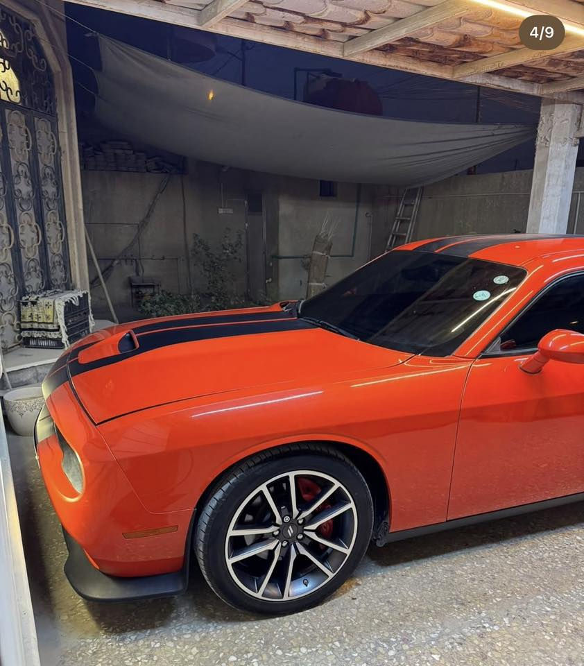 دوج جالنجر  {R/T} سوبر تراك باك
موديل 2022 رقم اربيل الجديد

ماشية 19 الف

5700

لون مميز برتقالي

فول مواصفات عدا الفتحة شاشة كبيرة كار بلي 

سوبر تراك باك دكمة سبورت تراك دراك

حساسات خلفية امامية

كشنات كنتارة وجلد حضن

خزن ميموري بالكشن

وارد امريكي ضررها بحدادة التاير الايمن الامامي ايرباك الكشن والبردة ضاربه فقط 

مكان السيارة البصرة

***********

سعر خاص
