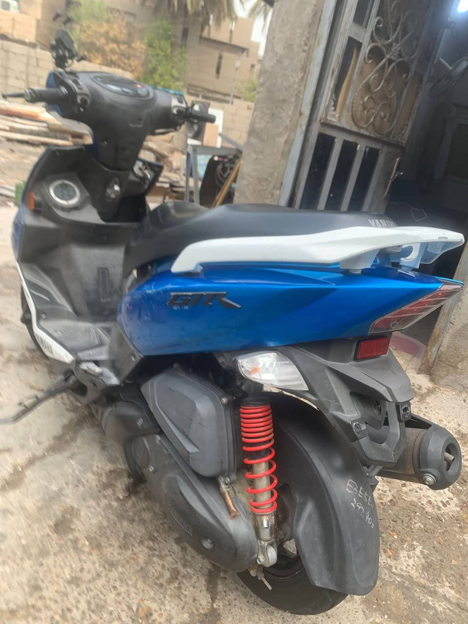 سلام عليكم جيتي ار مكفول كفالة عامه فول مواصفات إذا بيها برغي مفتوح ترجع الدراجه العنوان بغداد الرقم ***********
