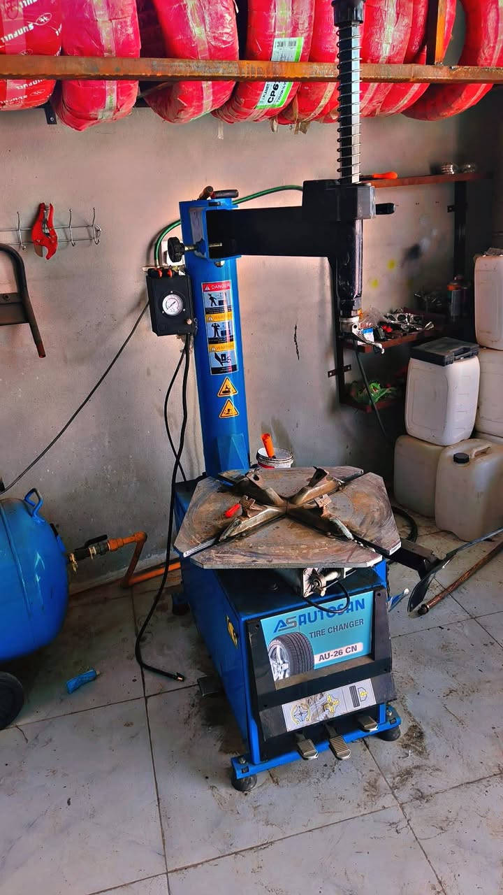 خلع +بلنص+مطور هو +2جك +2هوز +لقم +ادوات بنجرجي كامله للبيع


**إذا كنت صاحب هذا الإعلان وتريد حذفه لأي سبب، رجاءا أرسل رسالة إلى الدعم الفني**