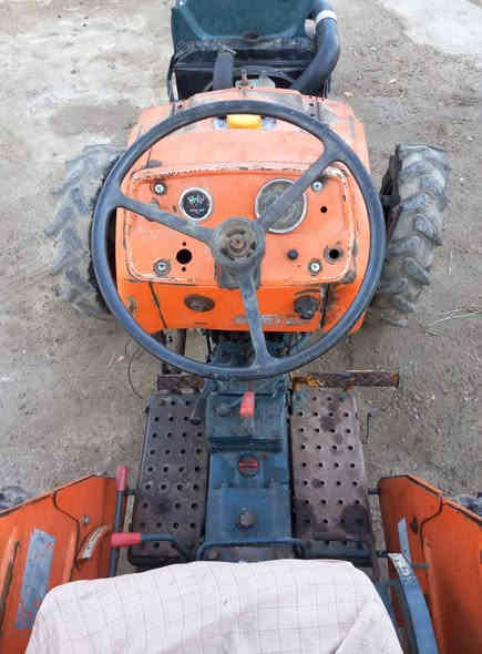 للبيع كابوته موديل 86 استفسار على هذا لرقم ***********
