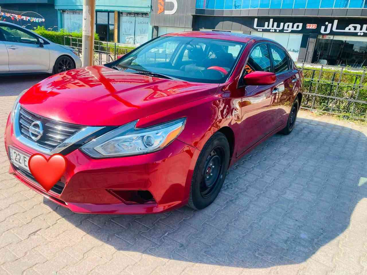 السلام عليكم ورحمة الله

🚗 نيسان التيما 2018 للبيع

🔹 وارد أمريكي – رقم أربيل
🔹 السيارة باسمي وثاني يوم تحويل
🔹 اللون: ماروني (لون مميز ومطلوب)
🔹 الممشى: 133 ألف ميل
🔹 المحرك: 2500  (4 سلندر اقتصادي وقوي)
🔹 الكير: CVT أوتوماتيك
🔹 تشغيل بصمة + تشغيل عن بُعد
🔹 كامرة خلفية
🔹 فئة S
🔹 استخدام شخصي
 الملاحظات:

* تبديل جام لغ أمامي جهة اليمين.
* ضرر سابق بالجنطة راجع بارد.
* يوجد أثر شخوط خفيف في الباب الخلفي جهة السائق والتنتة نتيجة التحميل بالحاوية.
💰 السعر: 123 $(12،300) وبيها مجال بسيط للشراي 
  
.
📌 على السيارة غرامات مقدارها 685 ألف دينار تُخصم من سعر السيارة.

📞 للاستفسار مراسلة الخاص.

الله يبارك للبائع والشاري. 🤝🚗

#التيما #نيسان_التيما #Altima #سيارات_العراق #بيع_سيارات #اربيل #بغداد #كركوك #الموصل #dا


**إذا كنت صاحب هذا الإعلان وتريد حذفه لأي سبب، رجاءا أرسل رسالة إلى الدعم الفني**