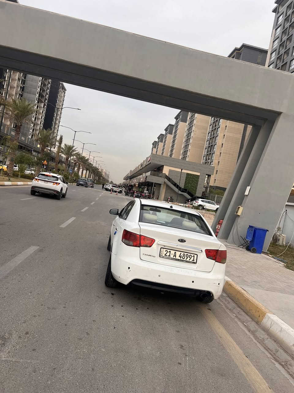 السلام عليكم سيراتو خليجي 12 صدر كير محرك خير من الله تبريد منظومه جديده كامله تبريد ثلج كير ٦ نمر مري شفط تحكم ستيرن بيها طخه بالجمالغ الخلفي ومعمر ومصبوغ معدل من الحوض جاملغ الامامي بي طخه شويه ومصبوغ والايسر هم طختين بالحافه بيهه ضربه بالبنيد بسيطه مرجعهه ع بارد بعدني مصابغهه رقم سليمانيه العنوان بغداد حي الجهاد السعر ٩٠وبيهه مجال استفسار على الرقم ***********@
