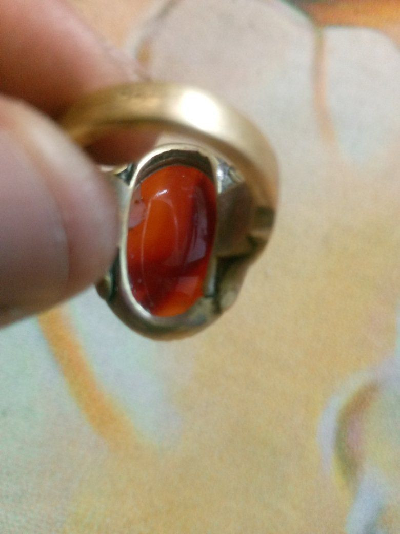 سلام عليكم هذا خاتم اريد اراوسه


**إذا كنت صاحب هذا الإعلان وتريد حذفه لأي سبب، رجاءا أرسل رسالة إلى الدعم الفني**