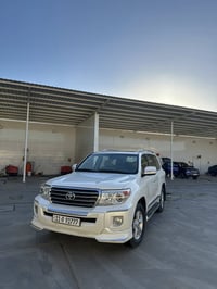 ‏‎سلام عليكم 💛  لاندكروز 🔥 2014 💣 بريم 🚀 GXR  السياره احله من الصور با...