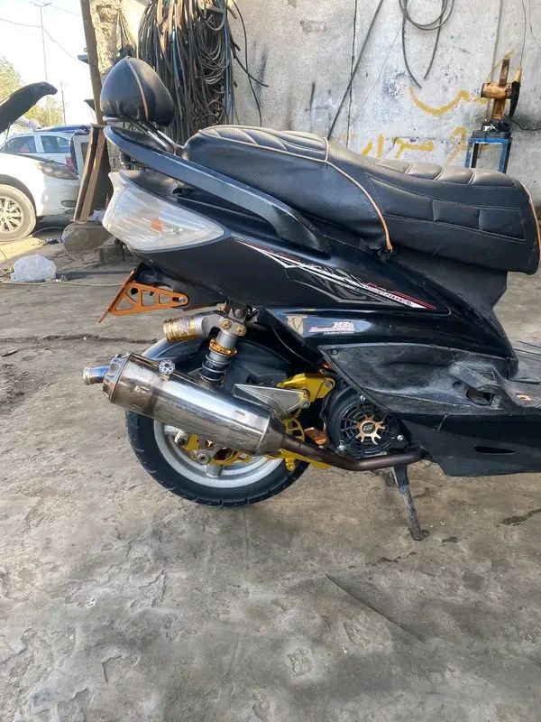 سلام وعليكم شباب سكنس فحل طلاعات بيه بوشه 58/5فول نوزل 8 كلشي بيه شغال بيه اشاير لد قبق بانزين يدات كوسو طرر صالنصه تك بوشه سلف رياضي هاوزن دبلات خلفيه قاعده رقم قبق شوته ستان صفح بوش تعلاكه زوج كلجات رياضي قايش جلاتين قبق فلاوين ان سي وآي قطره دهن وقطره اكسل تجوه كشن للبيع او مراوس شعدك نزل المكان بغداد الجديده ***********
