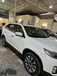 سورنتو ٢٠١٤ • ٦ سلندر • ماشيه ١٢٦