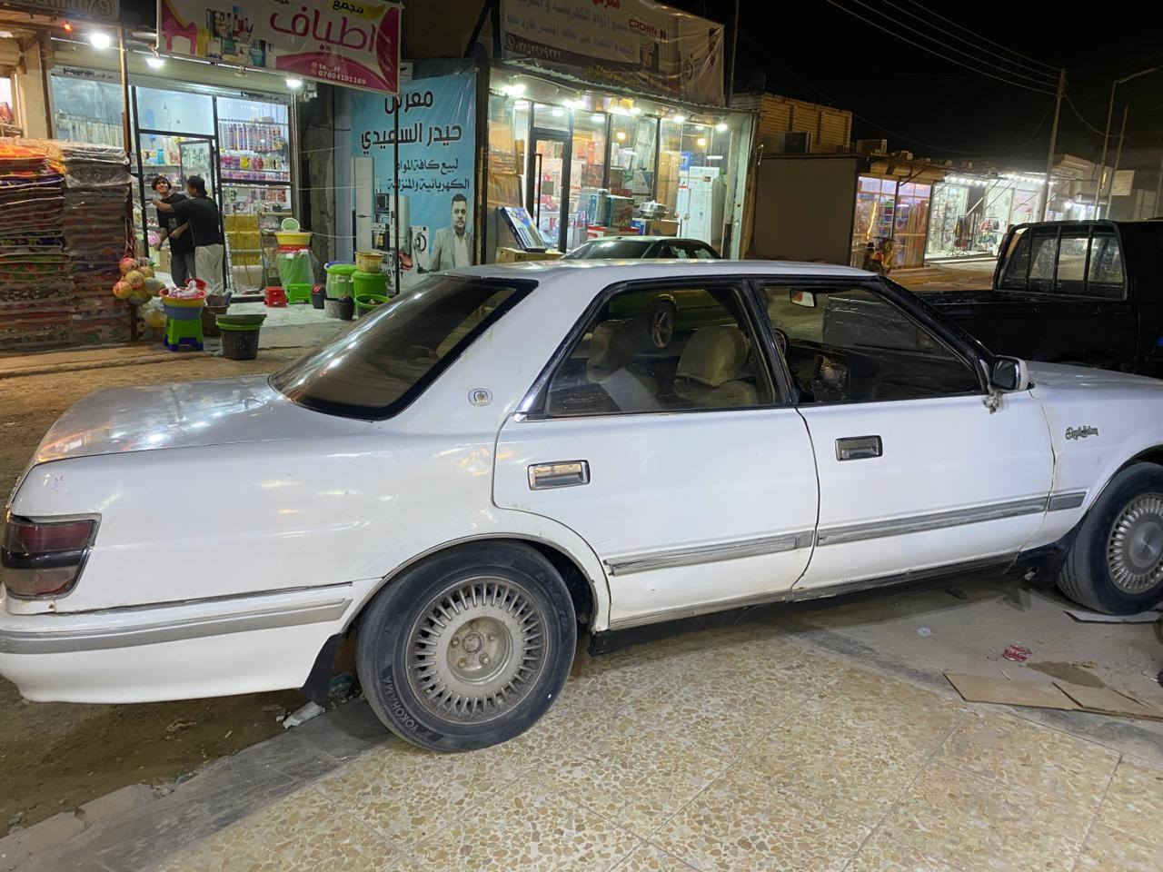 سيارة سوبر
موديل 90 كفالة اصوليات لا كصه ولا نقل السنوية صار شهر من سقطت  وشرط التحويل او الوكالة مشروع وطني بيه تنقيص ادخن  الباور كذلك عضمته حلوة اطلع بيه وين ما تريد  سعره 20 وبيه مجال

***********
