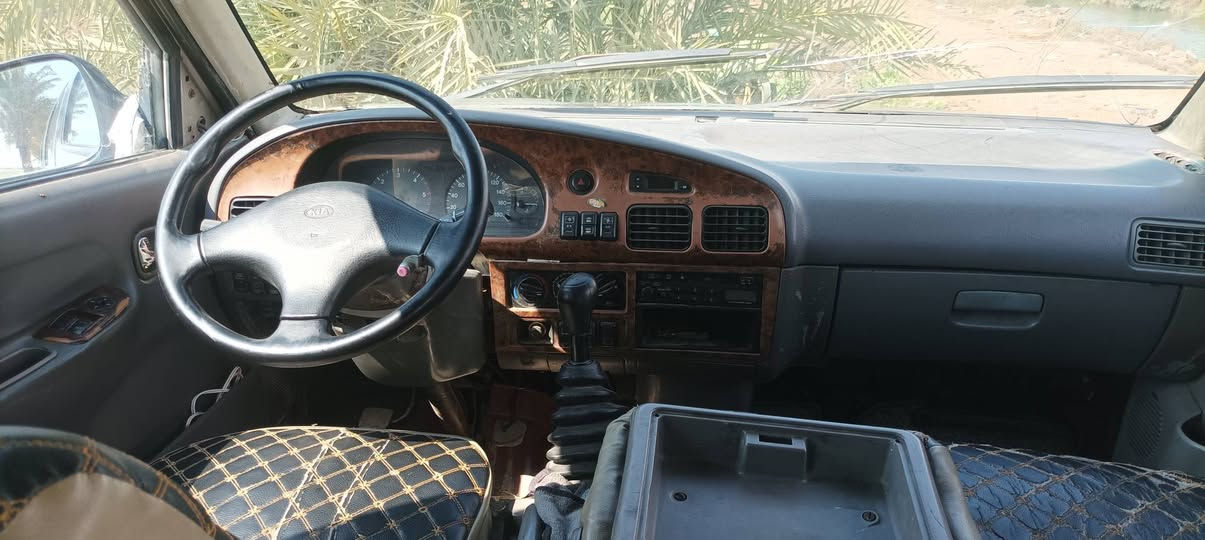 سيارة بريجو موديل 95 گير محرك اكسل كفاله شواصي نضاف غرفه جديده رقم بابل الماني السعر 40 وبيها مجال  العنوان بابل /الكفل ***********
