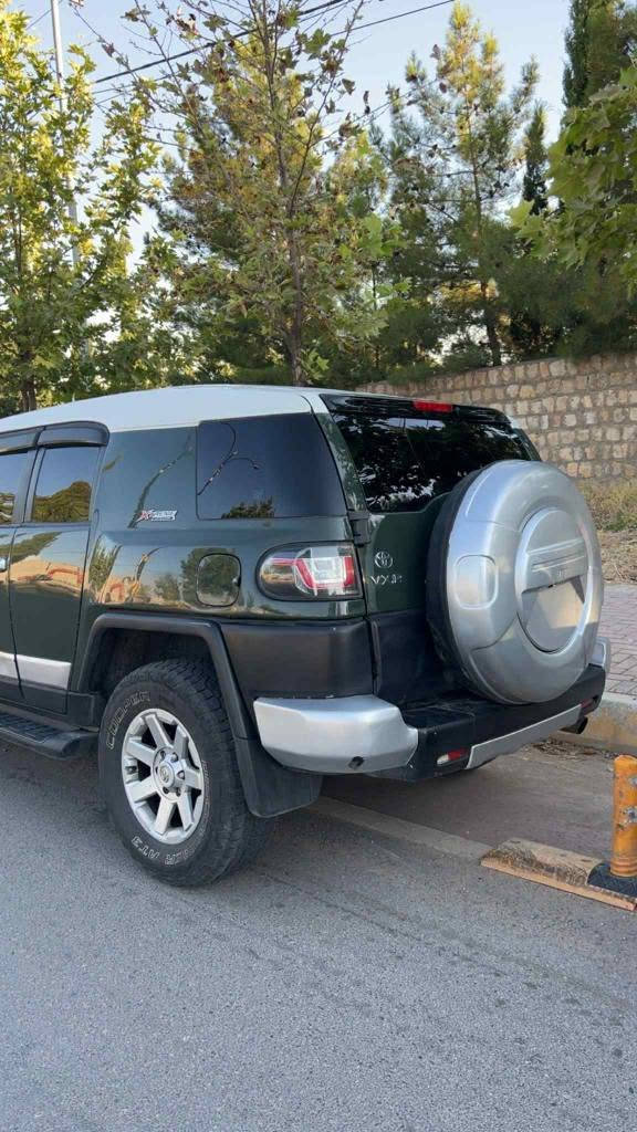 ***********ژماره موبایل /Toyota FJ بو فروشتن یان گورینه وه به شتیک به دلم بیت 
مودیل 2009کیرایته 2016 
سبوخ عام نیه عیزام نیه دوو سی پارچه کی هه یه گیر مه کینه کاره بای به شه رته توما تیکو عادیه ده بل ئه کسیله  مه زبوت  ره قم شانسی پلیتی ده سکاری نه کراوه مواسفات گلوب لیده شاشه یه جام کاره بایه ته عدیل سورعه یه سوکان فولیومه تایه ی جه به لی بو به سترایه سیاره که مه کینه v6 مه کینه وه نه وشه بیلادی سیاره که علوجه واتا توزوبا یه کی شه ی مه ده نی به شه رته مالی که س نیه بی مشکیله یه سعری 105که میک معامله شی تیدایه تکایه موشته ری نیت تیل مه که له گه ل ریزم أربيل, العراق
