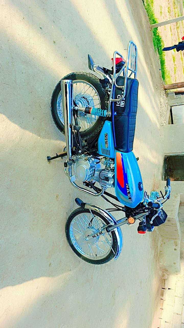 السلام عليكم موديل 26 مكان الحمزه الغربي الحوالي خكان السعر 700و30×××***********××***********
