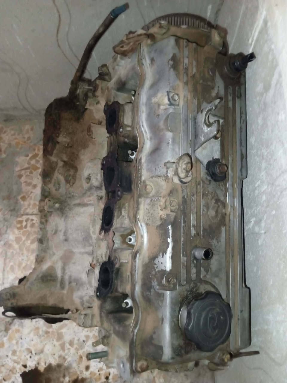 مكينه سايبه للبيع ب200 وبيها مجال***********
