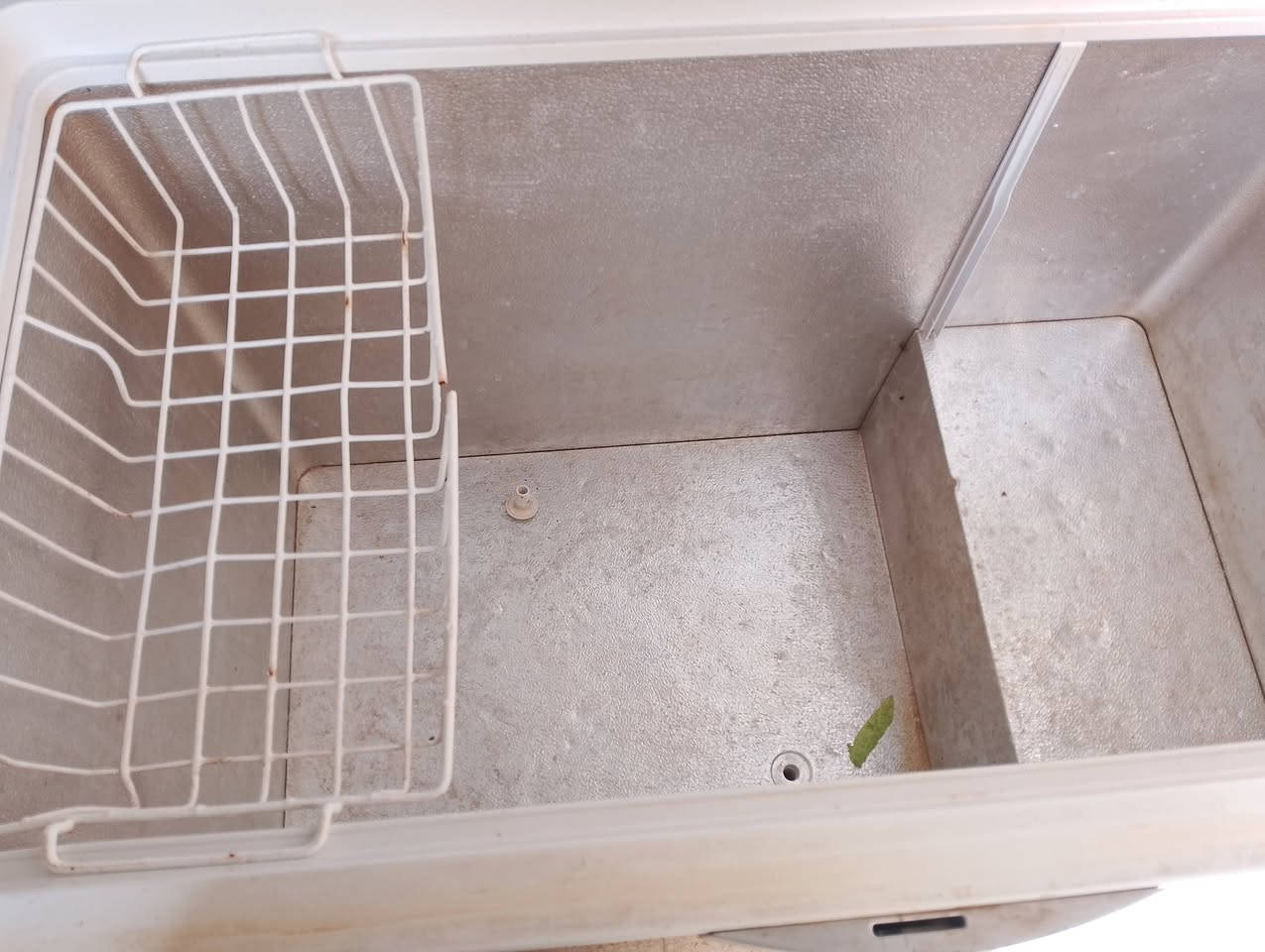 السلام عليكم
للبيع
ثلاجه جبسون 14قدم مستعمله السعر 125
مجمده بيها عطل ماطور غير شي أبيعها على وضعها 100
للستفسار ***********
