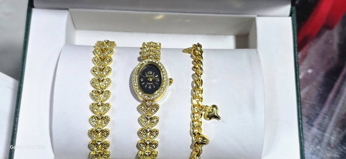 متوفر في مكتبة ومصور الانوار 
انواع الهدايا والساعات  
ساعات رجالي
ساعات رجالي 
#متوفر خدمة توصيل  
الناصرية / حي الشهداء / قرب جامعة العين / مقابل مطعم بركات موسى الكاظم ع 
***********
***********
