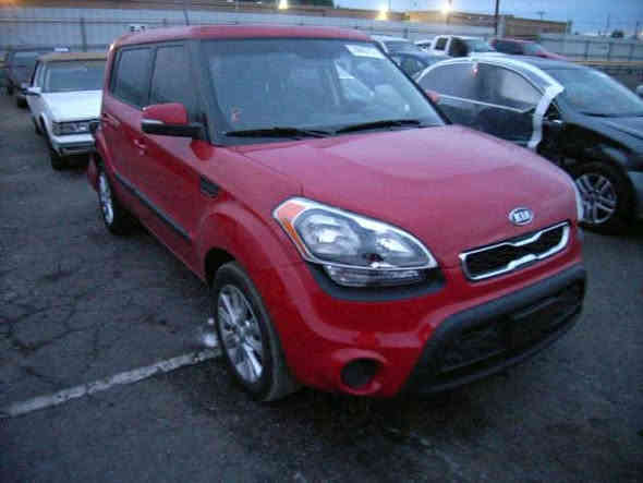 كيا صول 2012 امريكي

محرك 2000 المرغوب

ماشيه 98 الف ميل قابل للزياده 

كامره بلاديه   

تبريد ثلج   

كير عادي و اوتماتيك

نظام ECO 

نظام ABS

شاشة كار بلي 

ويل ستينكر   

نشره ضوئيه داخليه متغيرة الالوان 

تحكم سرعه 

ستيرن 3 وضعيات قياده 

اشاير بالمري 

مضخم صوت ( امبلي فاير  ) 

حداديه جديده 

رقم بغداد بأسمي

حادثها الجاملغين خلفيات 

وبيها جراد بالبنيد

السعر 105 وبيها مجال

***********
