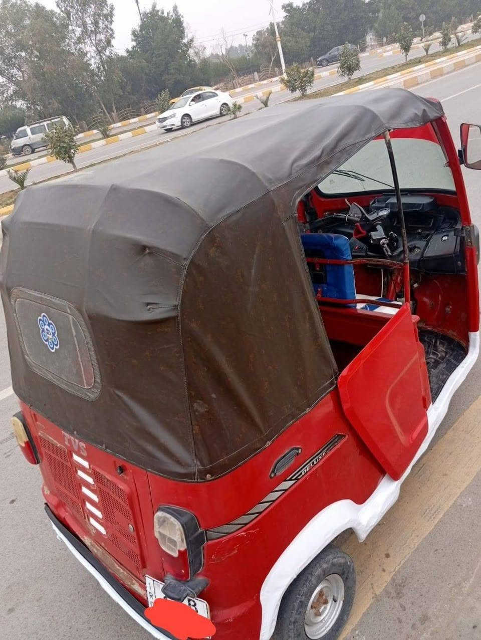 تكتك تفيس مديل 19طالعه بل 20
رقم نكليزي تحويل ثاني يوم بيها مكينه 24ما مفتوحه 
گير او اكسن مكفولات المكينه خرسه. 🔇
بيبان جدد او مسجل او منضومه بريك جديده  
دبلات جدد كهربائيات كلها شغاله دعاميه جديده 
دوشمه جديده سلف جديد كابريتر جديده دراجه جاهزه كبل 
الشارع مكاني ناصريه مركز السعر 5وربع وبيها مجال الشراي 
 يتصل وبخدمته  ***********
