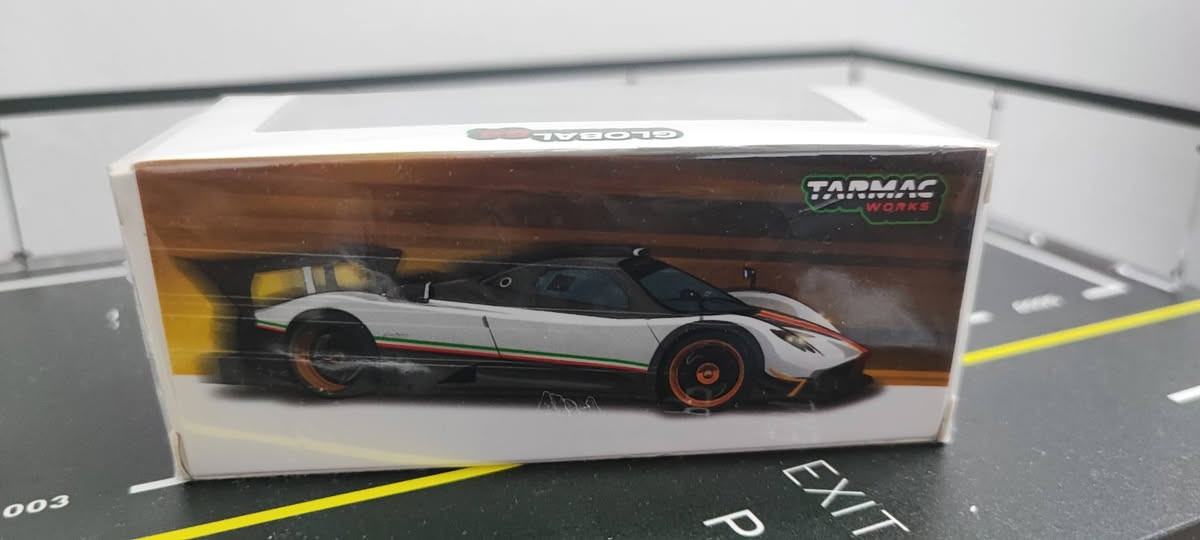 للبيع ...
حجم 1/64

Hot wheels Premium 
تسلسل مجموعة كاملة 1-5 
تباع مجموعة كاملة 

+ 
BMW M4 GT3
شركة CCA
+
Mazda Savanna نظافة 100 %
Hot Wheels Malaysia 
+
Bagani Zonda R 
Tarmac works 

السعر عالخاص 
متوفر توصيل لكل محافظات العراق


**إذا كنت صاحب هذا الإعلان وتريد حذفه لأي سبب، رجاءا أرسل رسالة إلى الدعم الفني**
