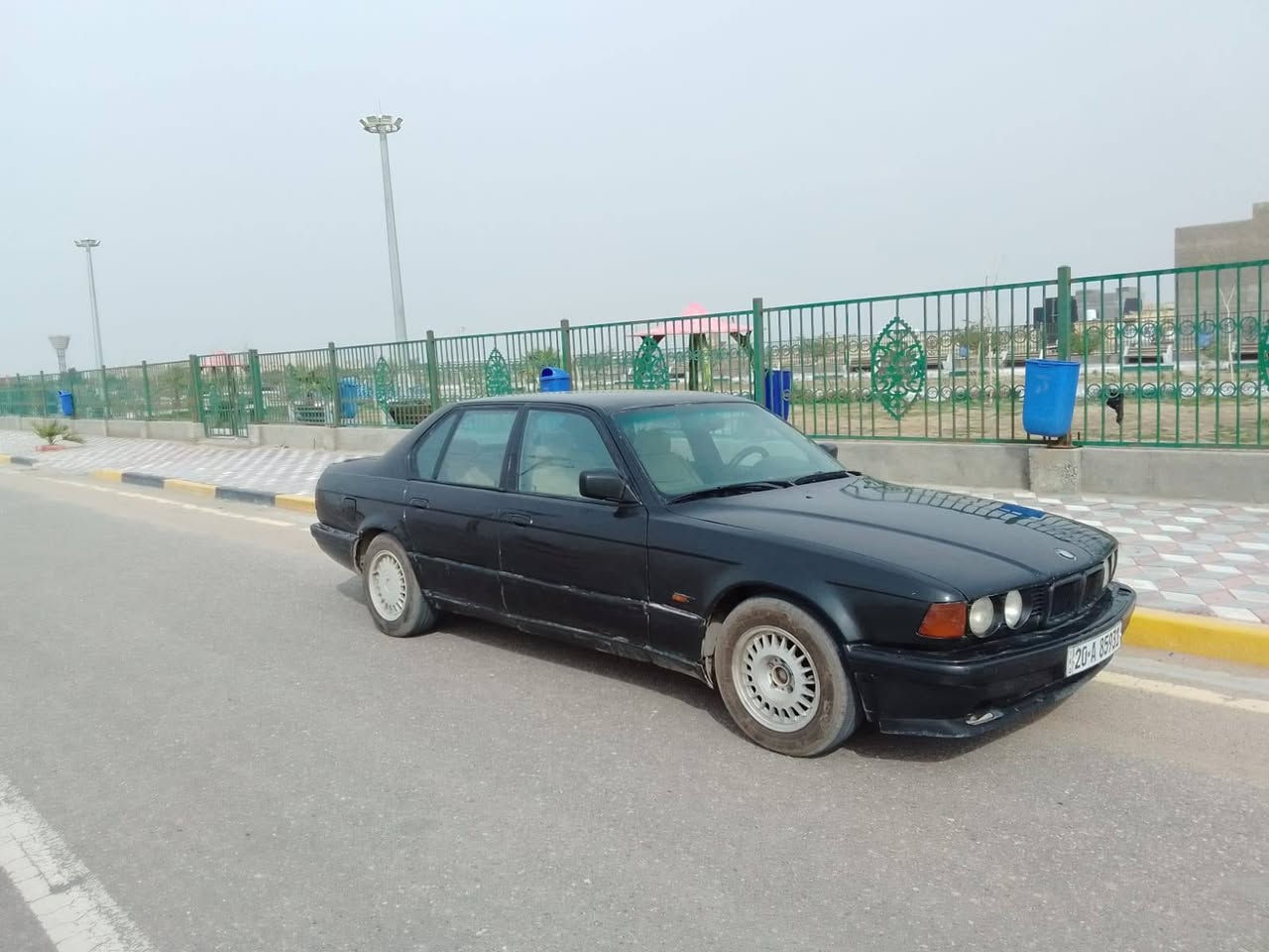 السلام عليكم بي ام حجم 750 موديل 92 سياره جاهزه حلوه جام دبل اخوان انا ما اعرف بيهن اي مو جناي هاي الصوره مكفوله من العيب الشرعي مكينه كير خير من الله ابيع كوم حديد راعيه موجود شرط تحويل رجاء 12 سلندر رياضيه رقمه ديالى انكليزي جديد رجاء شراي يتصل رقم *********** عنوان بصره أبو الخصيب سعر 43 بيه مجال شويه
