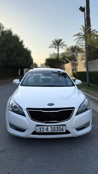 للبيع كيا كادينزا  2011خليجي السعر ((86)) وبيها مجال بسيط رقم بغداد ال...