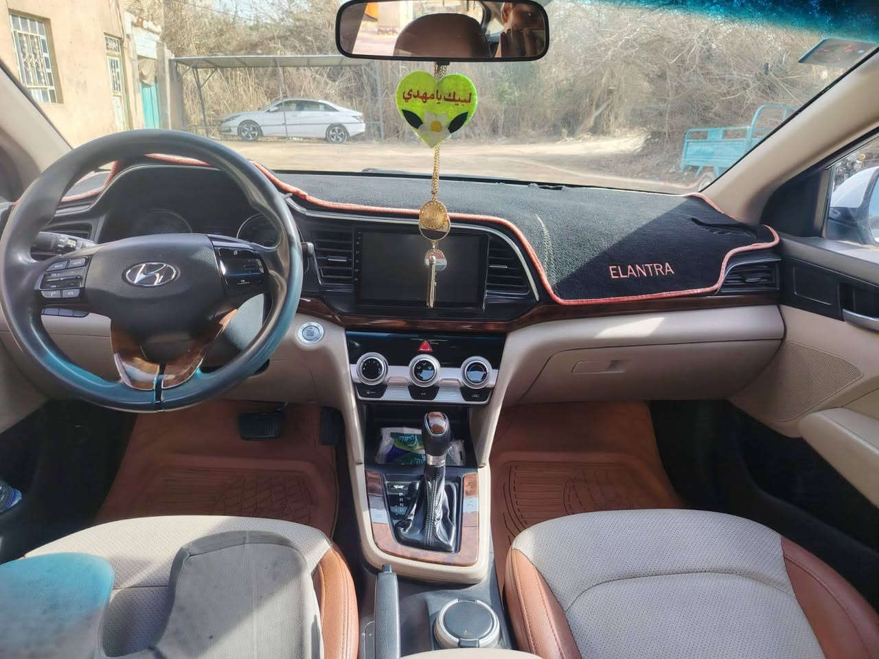 النتره ٢٠١٩ رقم بابل فول مواصفات مكفوله كفاله عامه مكينه وكير وتخم تاير  وحداديه على وضع الشركه الكشن جلد والداخل صاج السعر 175
مكاني كربلاء الحر 
 الاتصال على الرقم 
***********
