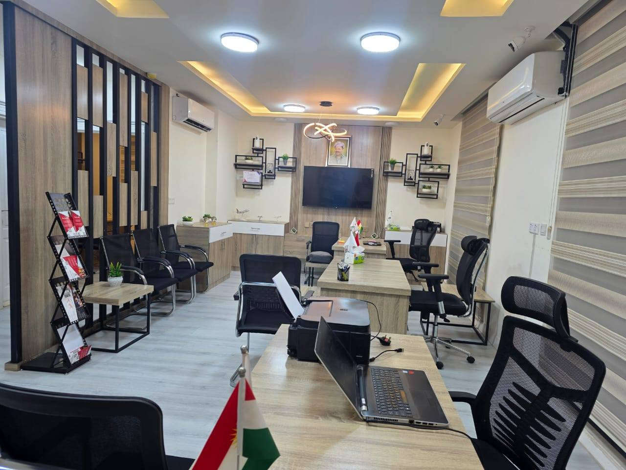 📍 الموقع: مبنى MNW جانب STAR TOWER
🧭 المساحة: ١٢٠ متر
🏢 المكتب مفروش بالكامل بإكساء حديث
🚗 موقف سيارات – 🛗 مصعد – ⚡ كهرباء دائمة
🌳 عناية بالحدائق – ❄️ تكييف مركزي – 🔒 أمن ونظافة مستمرة
📶 إنترنت متوفر – إطلالة مميزة
مناسب للشركات، المكاتب الخاصة أو أي نشاط إداري

📞 للتواصل: [ واتساب  ***********]
✅ متاح الآن
---

🇰🇪 Kurdî (Sorani):

🏢 ئوفیس بۆ کرێ لە هەولێر ✨
📍 شوێن: بینای MNW لەگەڵ STAR TOWER
📐 ڕووبەر: ١٢٠ متر
🪑 تەواو فەرشکراوە و بە دیزاینی نوێ
🚗 پارکینگ – 🛗 ئیلفاتەر – ⚡ کارەبا بەردەوام
🌳 چاکسازی باخچە – ❄️ هەواگێرەی ناوەندی – 🔒 پاراستن و پاکسازی بەردەوام
📶 ئینتەرنێت بەردەستە – دیاریکردنی جوان
گونجاوە بۆ کۆمپانیاکان یان هەر جۆر کارێکی پێشەیی

📞 پەیوەندیم پێوە بکە: [***********واتساپ]
✅ ئێستا بەردەستە أربيل, العراق
