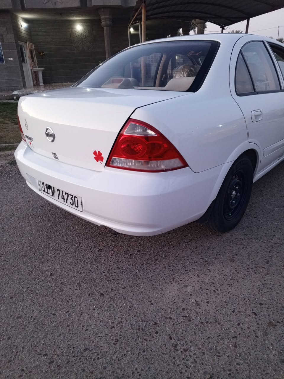 السلام عليكم ورحمة الله وبركاته 

للبيع نيسان سني كوري موديل 2012 رقم بغداد انكليزي بأسمي تحويل ثاني يوم أن شاء الله تعالى مكفولة كفاله عامه من الصبغ و التبديل فقط شبرين صبغ بالباب الخلفي الايمن ماشيه 157 حقيقي تراي زيروووو محرك كير صدر كله كفاله عامه تخم تاير جديد غرفتها جديده جداً السياره نفس الصور جديده بمعنى الكلمة استخدام شخصي العنوان بغداد ابو غريب 
الشراي يتصل و يدلل أن شاء الله تعالى 
 ***********
