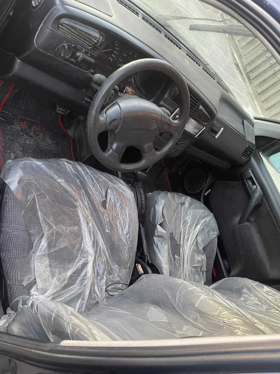 فنتو موديل94 مكينه2000 كير اوتو شرط نضيف جديد شاده صدرهه نضيف رقم انكليزي بغداد تحويل مباشر كهربائيات جاهزه داخلهه كلش نضيف سياره حلوه وجاهزه بيهه نقوصات بسيطه السعر38 مجال حك جيتك فقط مكاني بغداد حي جهاد***********
