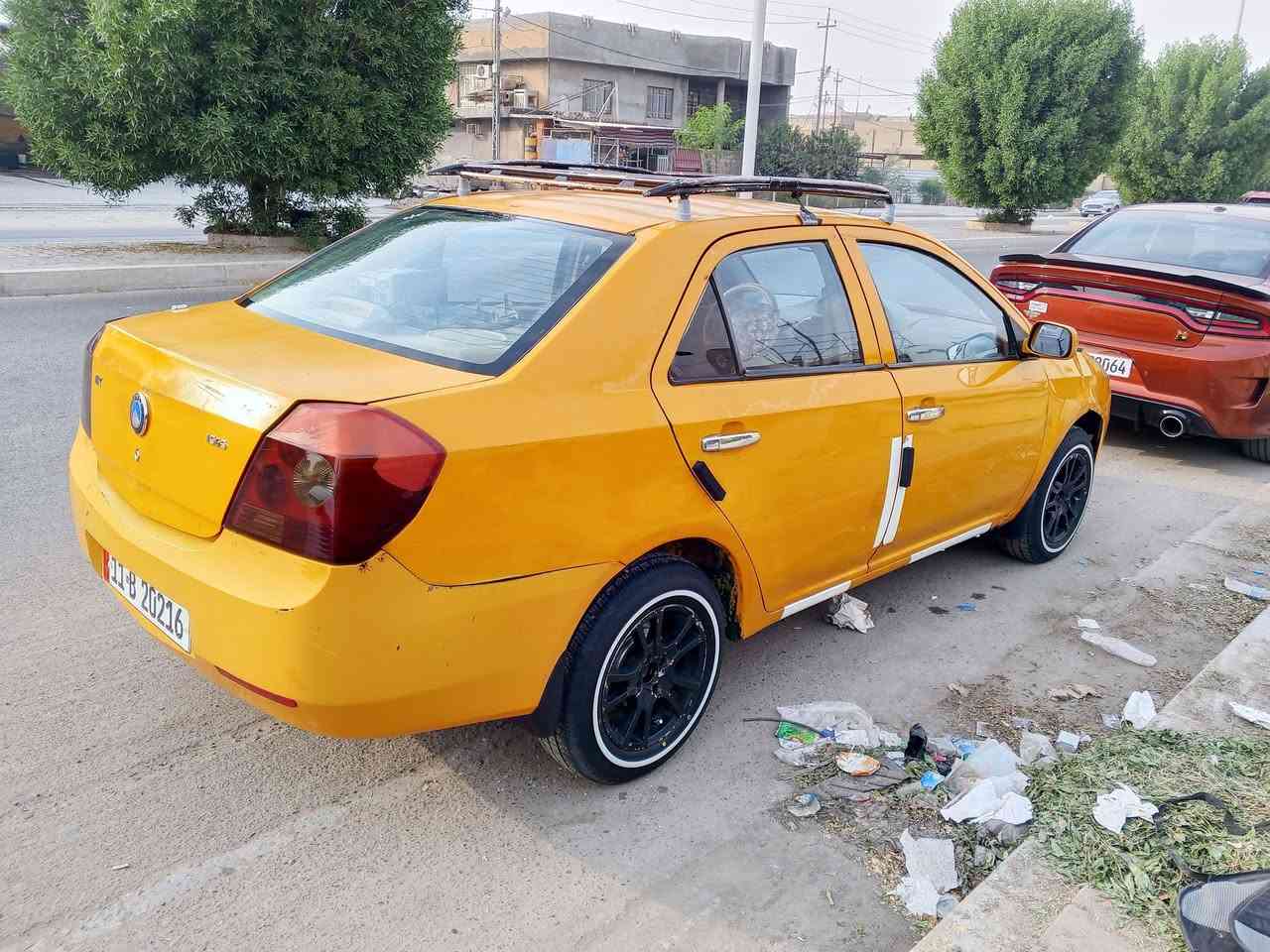 السلام عليكم اخوان جيلي ام كي 2012 بسمي مصفره هيئه وغرامات كير ومحرك كورلا اوتوماتيك السياره تخم تاير شاده جديد صدر امامي خلفي مال گولف  مشط ستيرن درايم شفتات باتري شاشه تخم سماعات النترا كير ومحرك جدد كهربائيات كلها شغاله تبريد شغال سياره خير من الله جاهزه من كل النواحي للاستفسار 
***********
***********
السعر 35 وبيها مجال بسيط
مكاني فلوجه
