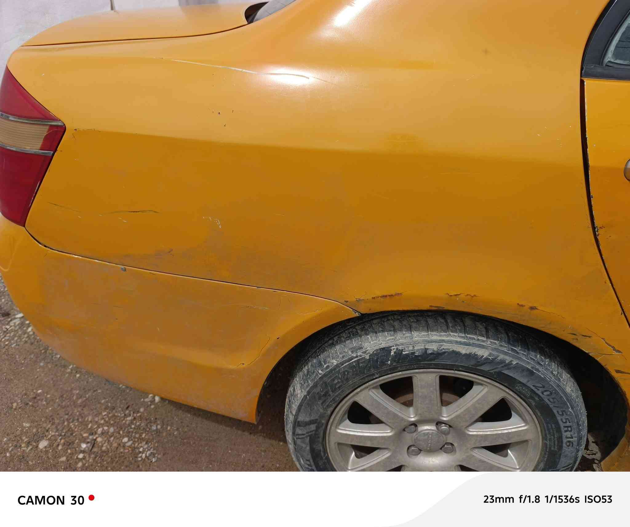 سلام وعليكم جيلي موبل موديل 2012 سنويه لحد 29 شرط تحويل كير ومحرك كورلا نحله اتماتيك ابشرط حداديه كله جديد كهربائيات كله شغال منضومه غاز ايطالي لايت زنون عالي وناصي غرفتها نظيف بي جامرلغ خلي بي ظربه بدون داخل تبريد كامل بس نقص غاز تدفئه شغال تخم تاير نضيف سياره جاهزه كبل لشارع  سعره 58 وبي مجال بسيط اتصال برقم *********** مكان سياره خانقين
