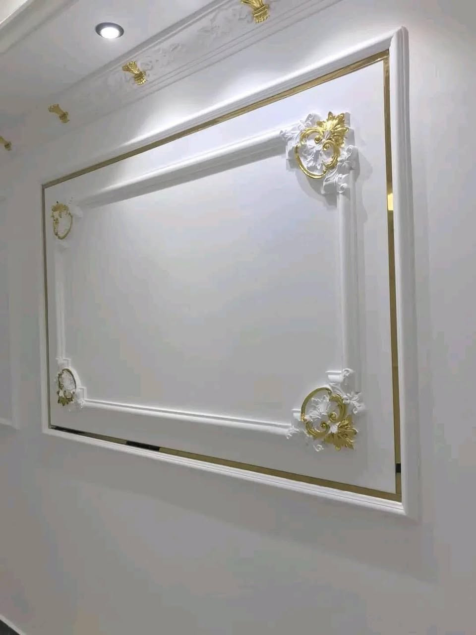 هاااااااام
#يعلن احسان الصباغ_للديكور_والاصباغ✔️✔️
🔹عن جاهزيتهم  لتصميم وعمل انواع الديكورات." 🔹الجبس بورد-والبوردكس -والكوبون -وبديل الخشب والرخام والسقوف الثانويه وكافة الاصباغ." 🔹الداخليه والخارجيه.وتصميم وعمل واجهيات المباني الحديثه
🔸اختار التصميم الي يعجبك." 🔸والباقي علينا مواد درجة اولى. "" 
 🔸كل تصميم اله سعره. 
🔸 الاختيار عليك والشغل علينا." ◾شعارنا دقه في التنفيذ وسرعه بالعمل 
وباسعار تنافسيه 
#الاستفسار***********

أو مراسله الصفحه
