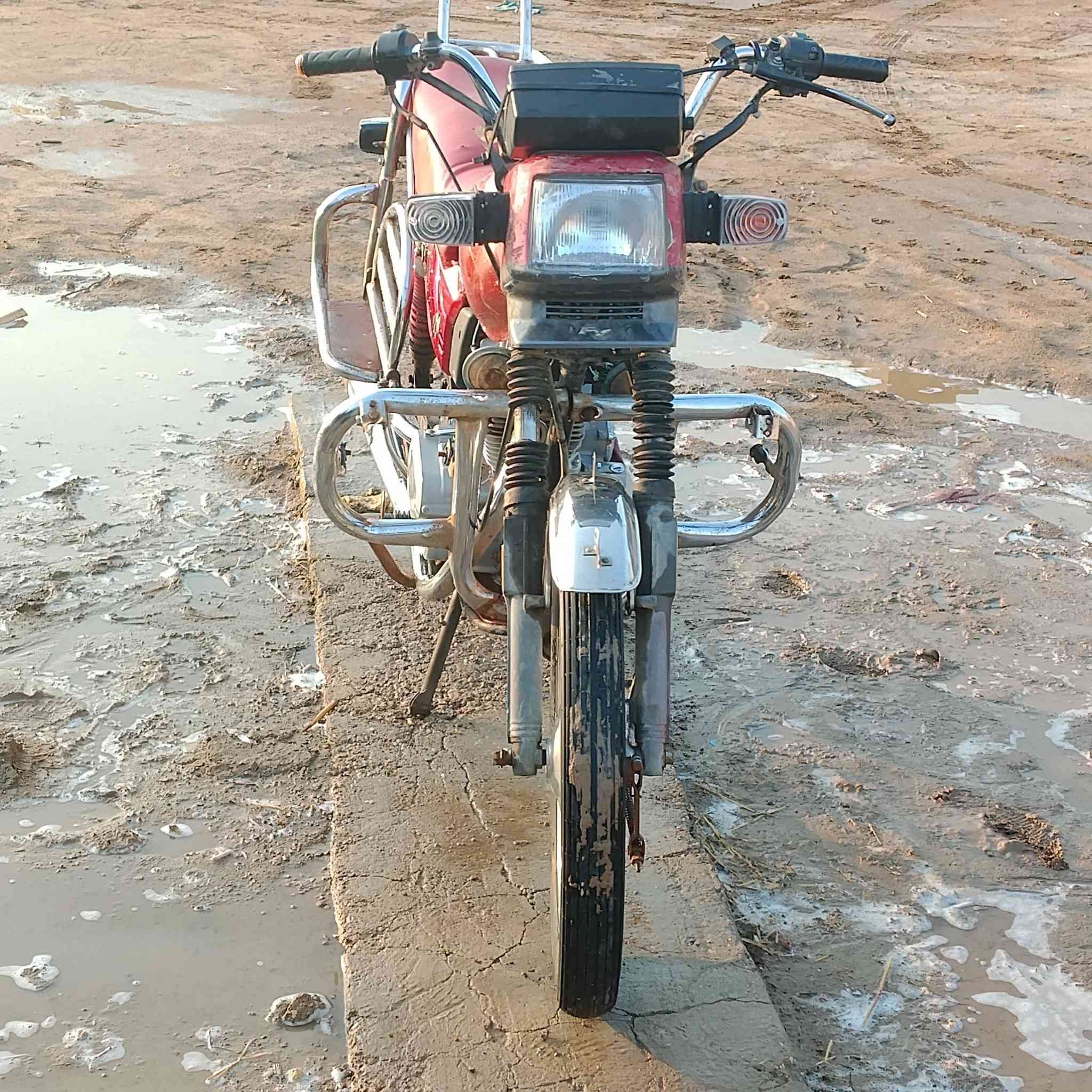 سلام عليكم درجه فيوم مديل 2013 مكفول وراق اصولي الانتصال على الرقم ***********
