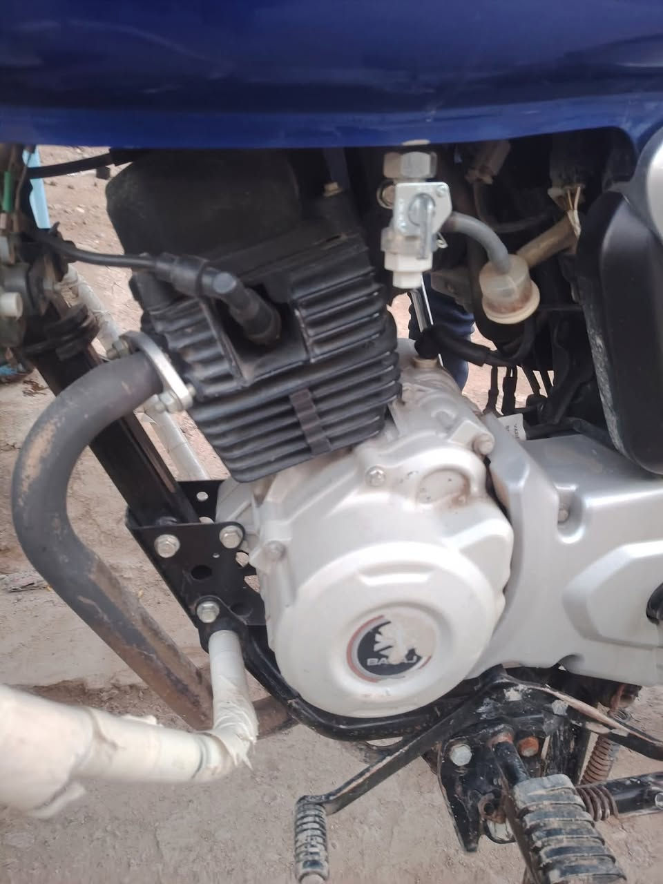 السلام عليكم بوكسر موديل 23
للبيع مكينه مامفتوحه ابد بس بيها بدايه 
دخان ابيض مااعرف ليش والباقي كلشي 
ما بيها كلها شغاله مكاني بغداد الرشاد 
السعر 2 ونص وبيها مجال السعر 2500 وبيها 
مجال *********** الشراي يتصل 
فيس مامتواجد لا تعلق ولا خاص ولا تعب نفسك
