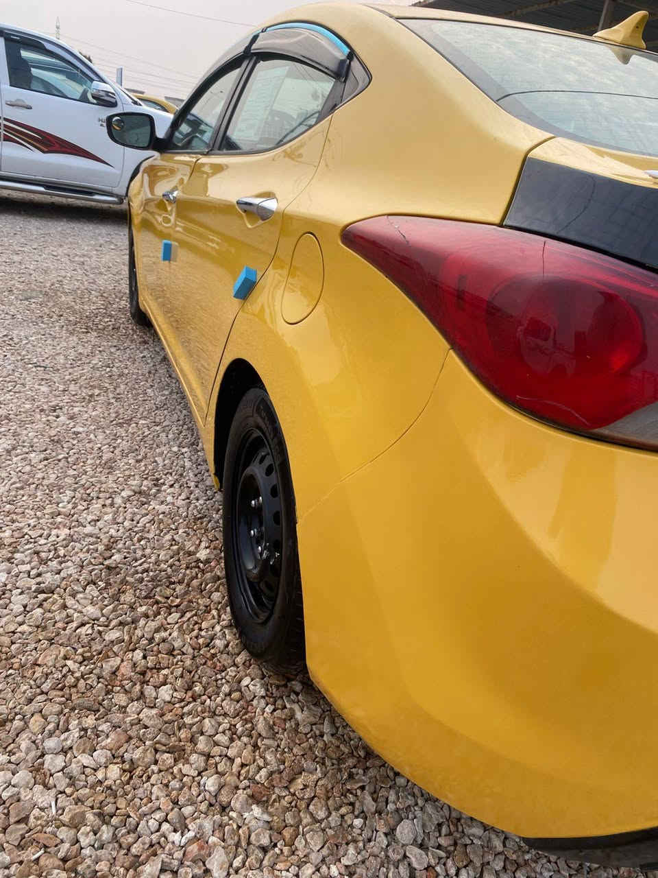 للبيع النترا 2013 أمريكي
حادث فقط جاملغ وبنيد والباقي ليبل واحد سياره جديده وبسمي مكينه توني شاده كير حداديه تخم تاير تبريد كله شرط رقم ذي قار بسمي شخصيا مصفر هيئه وغرامه السعر مناسب   لسياره مكانه السماوه ***********
