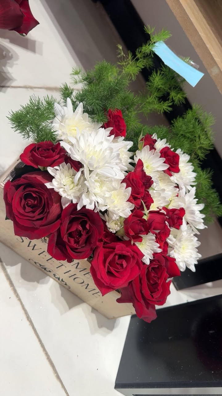 ♥️happy valentine's day♥️
بمناسبة عيد الحب وفرنالكم هدايا وزهور طبيعيه وصناعيه حسب الطلب وبعروض حلوه ❣️
للاستفسار واتساب ***********
العنوان :بغداد بسماية الشارع العام مجاور كولدن هوم 
ننتظركم بكل حُب♥️♥️
