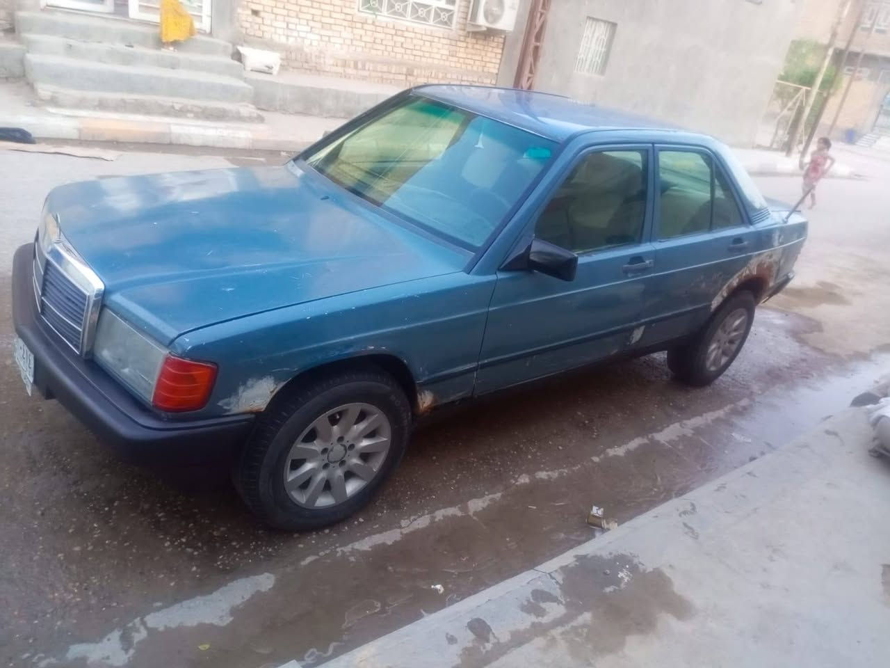 مارسدس ١٩٠ ذي قار بسمي مكينة وكير ونجي بالجيس كهربائيات كلة شغالة تخم تاير السعر ٣٥ وبية مجال رقم صاحب السيارة ***********
