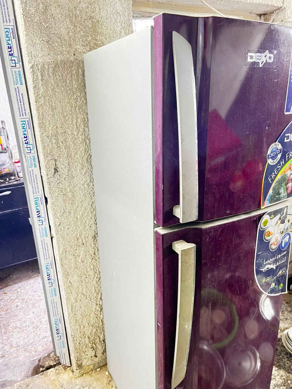 سلام عليكم
للبيع ثلاجه 
السعر 150 الف وبيهه مجال قليل 
المكان   الاسكان 
واتساب ***********
