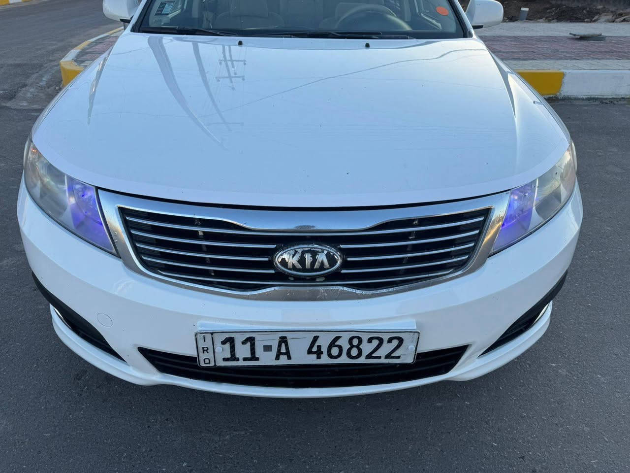 سلام عليكم اللهم صل على محمد وآل
كيا اوبتما 2009وارد خليجي السونار مرفق وي الصور باقي كفاله عامه فول الموصفات ماعدا البصمه  جاهزه كير مكينه حداديه تخم تاير تبريد دوشمه تدفئ مكان سياره ذي قار  السعر 120 وبيهه مجال استفسار ***********
