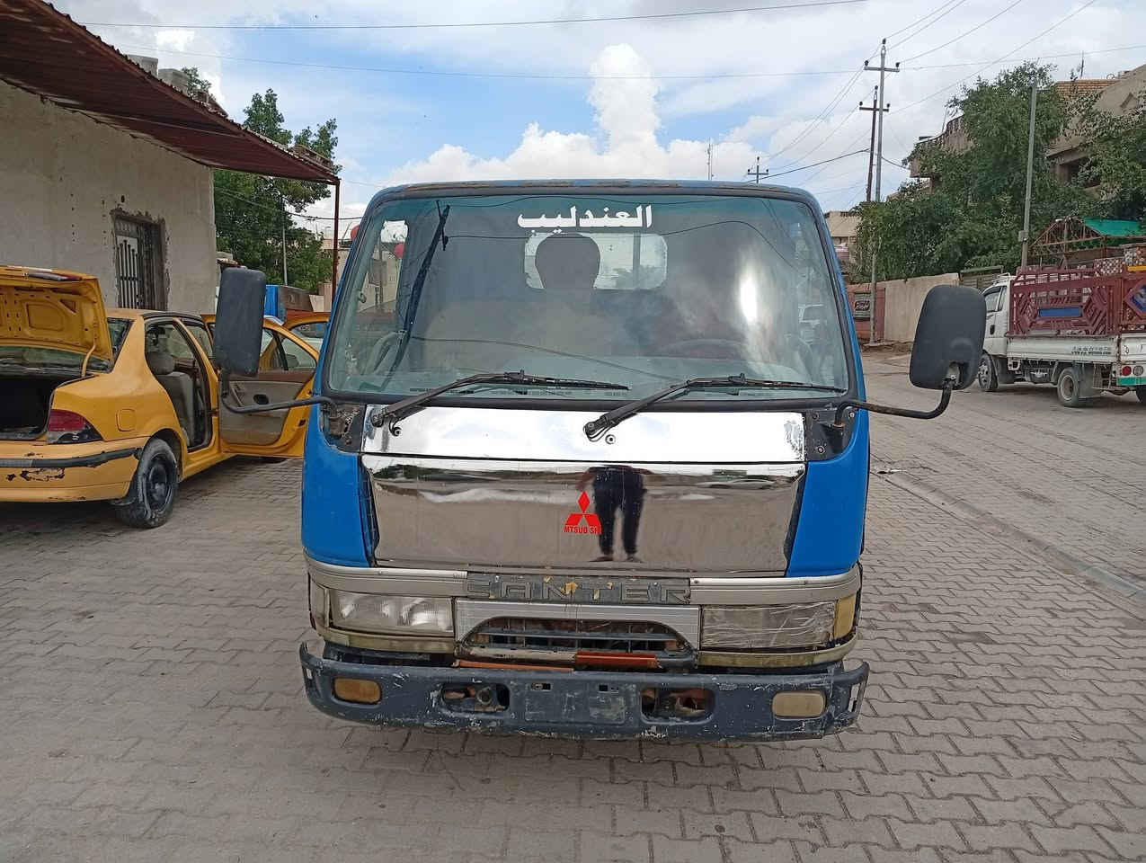 اسلام عليكم بزون ثابت سياره جاهزه مكفوله كير مكينه سياره حلوه مكفول ساصي ادوات سعر 30 العنوان بصره رقم الهاتف ***********
