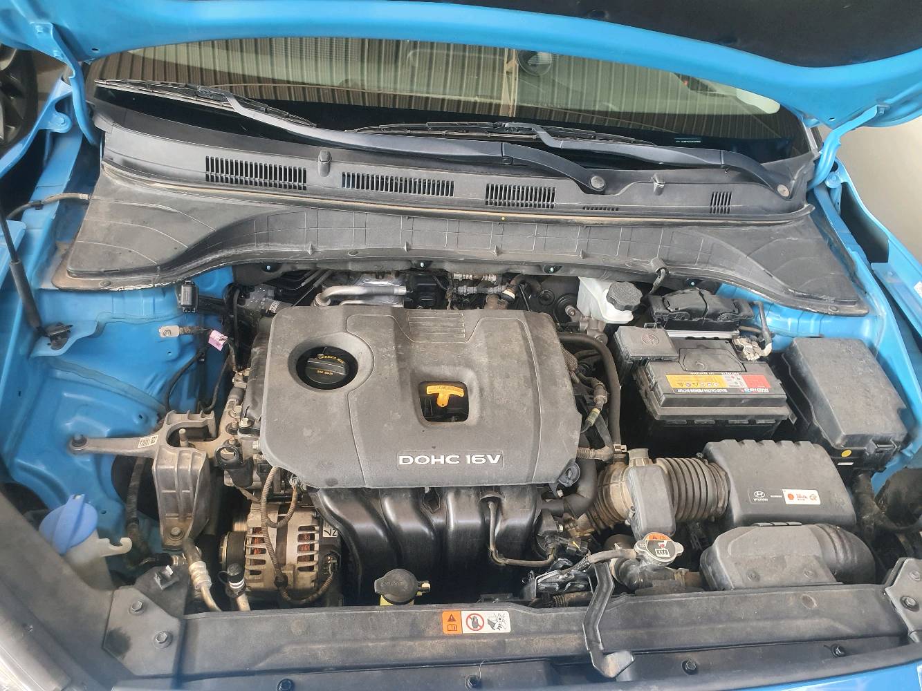 هونداي كونا للبيع ٢٠٢٠ وارد امريكي حادثها جاملغ خلفي وشويه من الصندوك بدون ايرباك يعني صبغ جاملغ وشويه من الصندوك باقي السياره مكفول مكينه ٢٠٠٠ دوش وكير اي تي ماشيه ٤٦ الف ميل            مواصفات السياره تجي قماره سوده تو كلر وحمالات سقف          بصمه  كشن تدفئه  ورادار جانبي وامامي  تحديد  مسار  انحدار وتزحلق كامره وتحكمات  رقمها  اربيل  اب  اسمي سنويه وهزه ولوحات كله جديد  سعرها  ١٤٢  ورقه  مكانها  بغداد  للاتصال    ***********       ***********   واتس اب                 