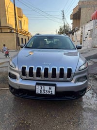 جيب رينيجيد • جيب 2018 • جيب رينيجيد 2018 • سيارة جيب • رينيجيد