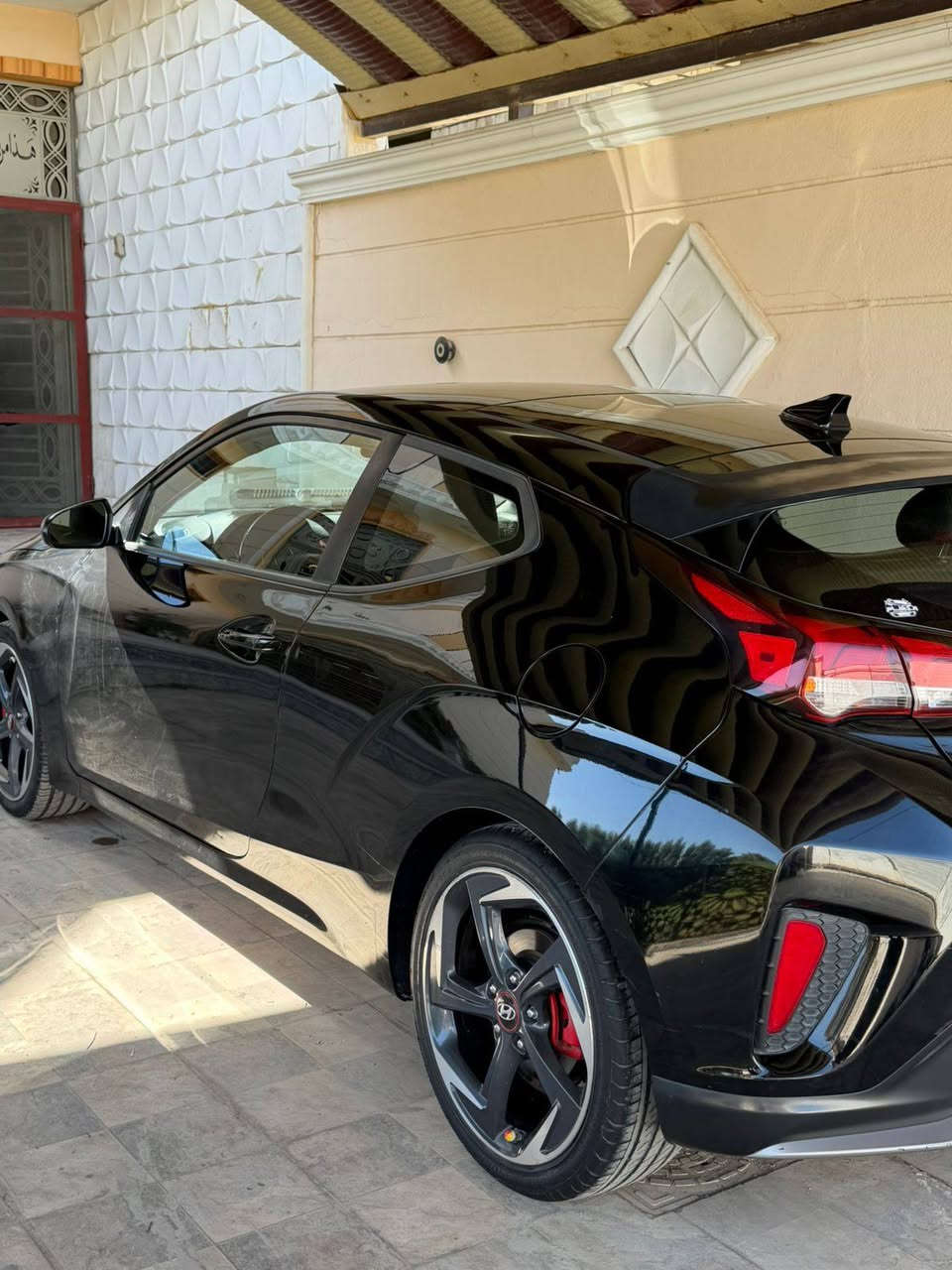 � للبيع – هونداي فولستر 2019

 • النوع: هونداي فولستر
 • الموديل: 2019
 • اللون: فيلي
 • التحديث: محدثة إلى سبورت
 • المحرك: 2000 تيربو
 • عدد الأبواب: 3 أبواب
 • الوارد: أمريكي

🔧 الحالة:
السيارة نظيفة جداً، بحالة ممتازة
حادثها موضح بالصور – فقط تبديل دعامية أمامية

📄 المواصفات:
رقم شمالي (هزة جديدة) ينتهي شهر 9
السيارة باسمي

📍 الموقع: بغداد – الدورة

💰 السعر: 11,000 دولار (قابل للتفاوض بشكل بسيط)

📞 للاستفسار:
اتصال فقط على الرقم:
+964 771 777 1779 (أبو محمد). لطفا ابلاغ صاحب السياره من طرف المندوبة


**إذا كنت صاحب هذا الإعلان وتريد حذفه لأي سبب، رجاءا أرسل رسالة إلى الدعم الفني**