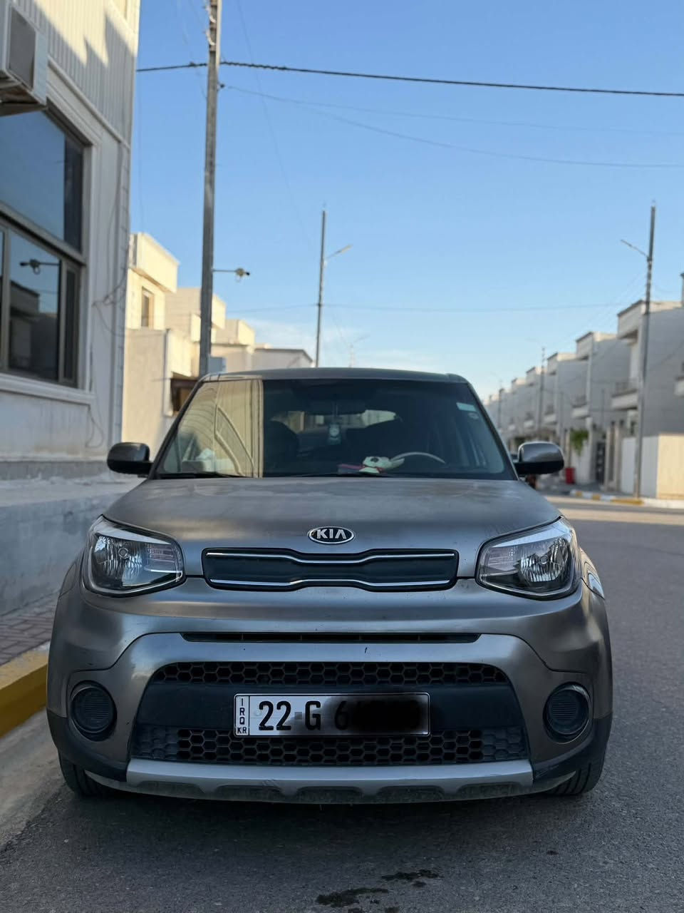 صول 2019  وارد امريكي محرك 1600 gdi
رقم اربيل  ماشية 79 السيارة نظيفة وهزتها جديدة صارلها شهرين والبانزين بس محسن والبيع بسبب ازمة المحسن بديالى
صور الحادث مرفقة داخل المنشور 
السعر (١١٧) وبيها مجال 
مكاني ديالى بعقوبة 
***********
