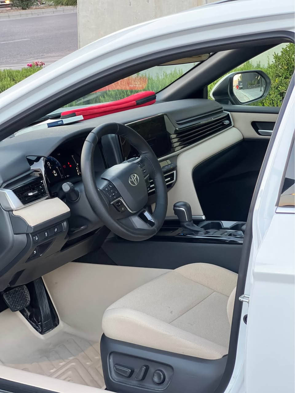 Toyota camry 2025 LE 12.000 Km✅
***********📞
کامری ٢٠٢٥
تەنها ١٢.هەزار کم ڕۆشتووە
سفری شەریکەی ساز ضمان
دەعامی بۆ دەعامی بەشەرت
بەصمە
سڵایت 
کوشن کارەبا
حاسەی پێش و دوا
شاشە و کامێرا
لایت لید و زینۆن
زۆر مواصفاتی تر
تکایە مشتەری نیت پەیوەندی مەکە سوپاس
*********** السليمانية, العراق
