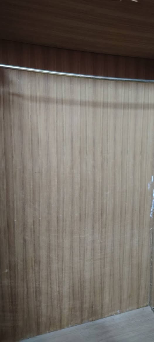 غرفه صاج عراقي نضيفه ٦ابواب ملحق السعر 500 بيه مجال قليل السكن الحسينيه الراشديه بغداد بوجد توصيل بل اجره التواصل على الرقم *********** الضهر جرجوبه
