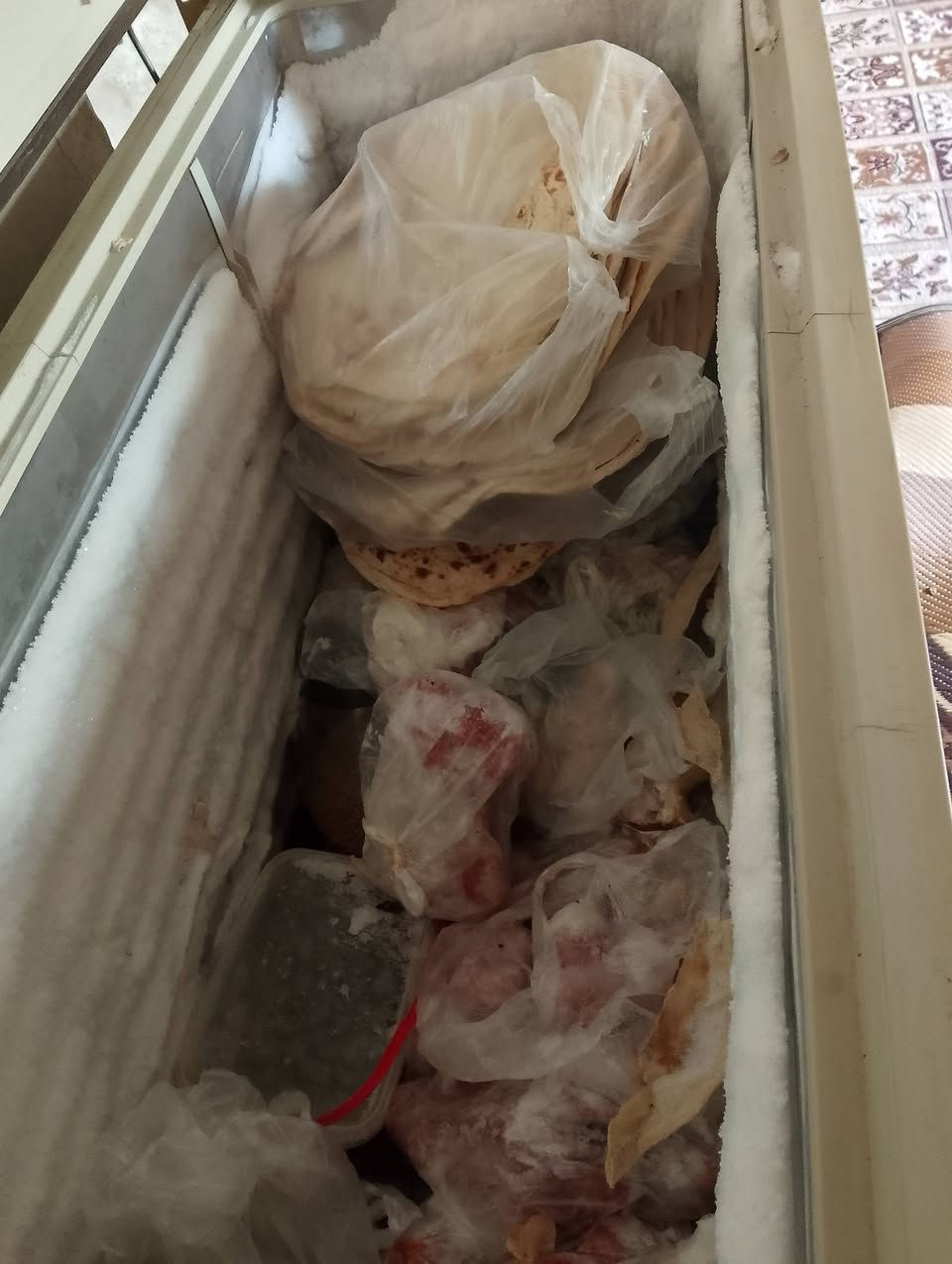 مجمده شرط الشغل حجم 20ابلادي مامصلحه السعر 150شراي اتصل اوخاص ***********
