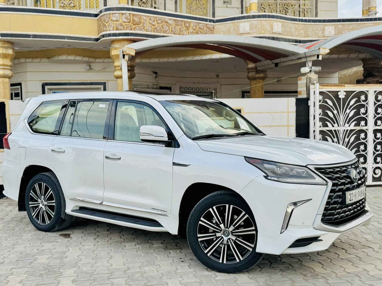 لكزز 2017 بريم اصل جديده كلش فوول 1/1 
بيها بنيد مبدل بلادي بدون اضرار داخليه شرط 
بيع او مراوس السعر 535$ وماكو هيج سعر 
مكاني بابل - الشوملي للاستفسار *********** او ***********
