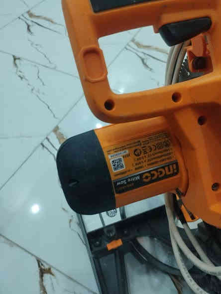 السلام عليكم من رخصه الادمن عندي هاذ الكتر المنيوم للبيع مستعمل شي قليل للبيع السعر 125الف وبي مجال اتصل على  ***********
