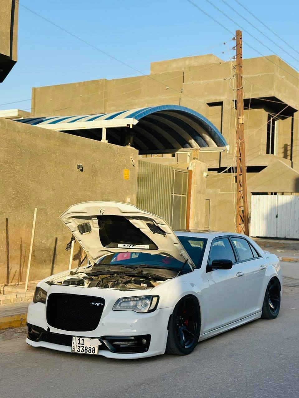 اوباما  RT الموديل: 2012 جكات  الفئة: S تو ويل
المحرك: V8 سعة 5700
السياره كلش نظيفه و كلش معتني بيها 
و الصور كدامك تجي تشوفها بعينك و تحكم
السياره عليه اضافات كلش هواي 
اكسل قفل srt شوته srt كل الغراض srt بس مكينه 5700 
الوارد: امريكي 
الحالة: السياره صور حادث في المنشور 
بنيد محدث SRT وجاملغ صبغ بدون اي دواخل 
الباقي كله مكفول 
الممشى: 150 ألف ميل حقيقي بشرط
رقم السيارة: بغداد مميز تاخد تحويل

✅ الســعـر 💵 عـلـق و يــتـم الـرد عـلـيـك 📩

المواصفات:
1- فئة S فول مواصفات للاخير لل دمام الخلفي
2- بصمة تشغيل
3- كلاصات حار بارد
4- شفتات ستيرن
5- نظام سبورت
6- كشنات جلد احمر أصل SRT
7- كشنات كهرباء و خزن
8- كشنات تدفئة و تبريد
9- تدفئة ستيرن
10- مثبت سرعة
11- كاميرا خلفية
12- مرايا جانبية هيتر
13- حساسات اماميه و خلفيه 
14- دخول ذكي (بصمة)
15-ويل قياس 20 نجمه 
16- دمام خلفي
17- مري قلاب اوتو
وباقي مواصفات فئة S المعروفة

رقم صاحب سيارة
***********
