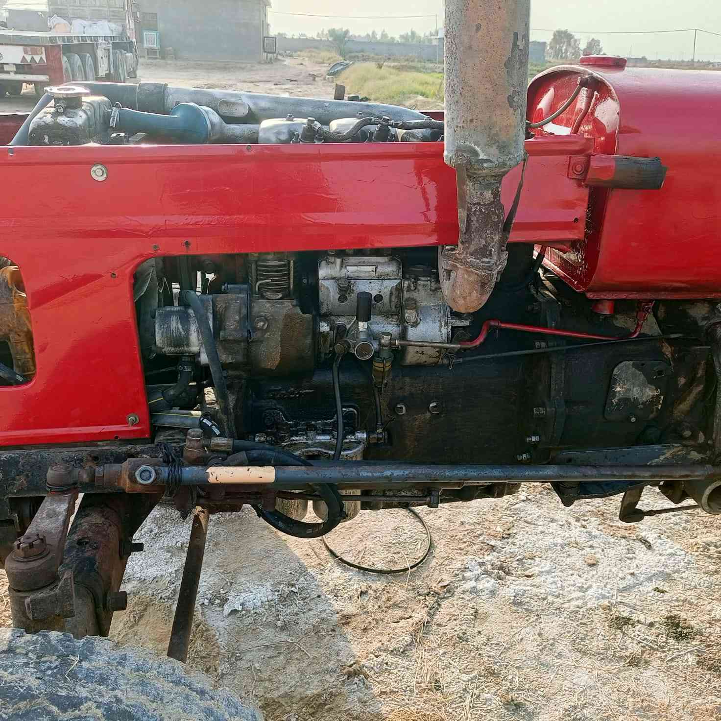 عنتر موديل 84 بم محرك خير من الله شرط الشغل والفحص تايرات الخلفيه نضاف سعر 2ونص وبيها مجال مكاني مشروع المسيب ***********
